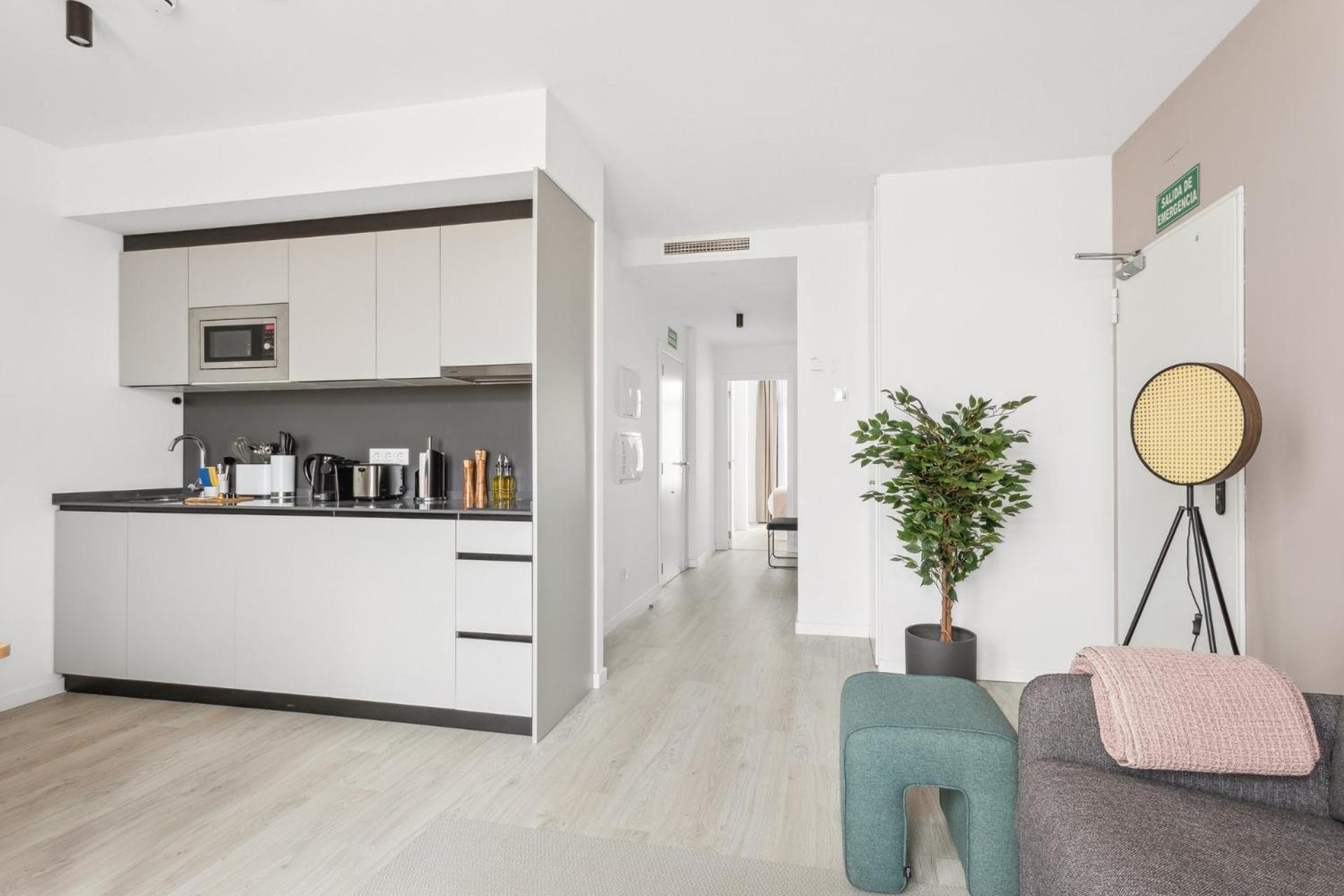 Apartment Limehome Calle De Cadiz *